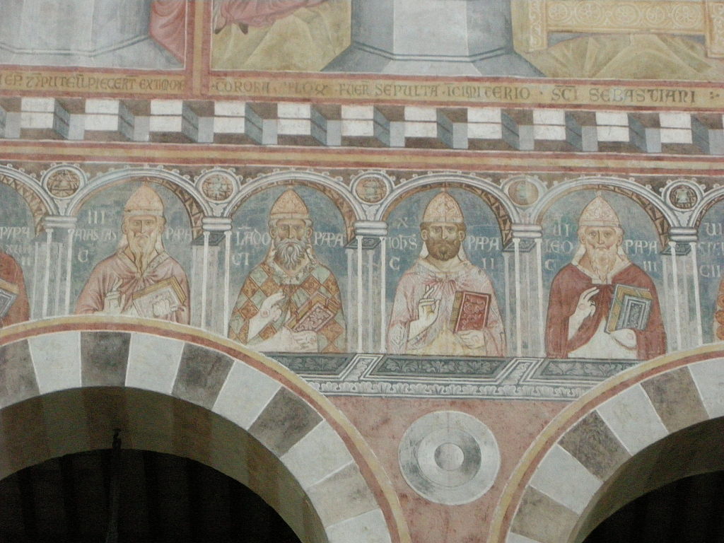 Portraits of the Pontiffs inside the basilica