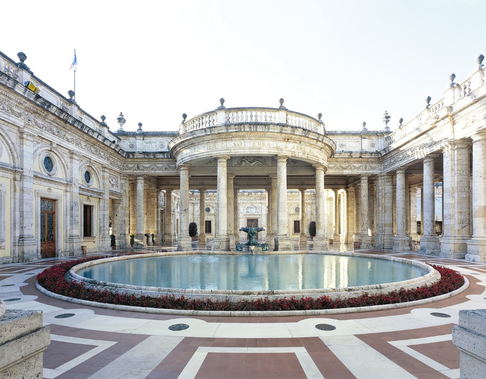 The majestic entrance of Tettuccio Thermal Baths