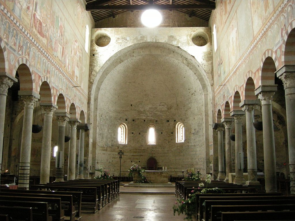 Interno della basilica