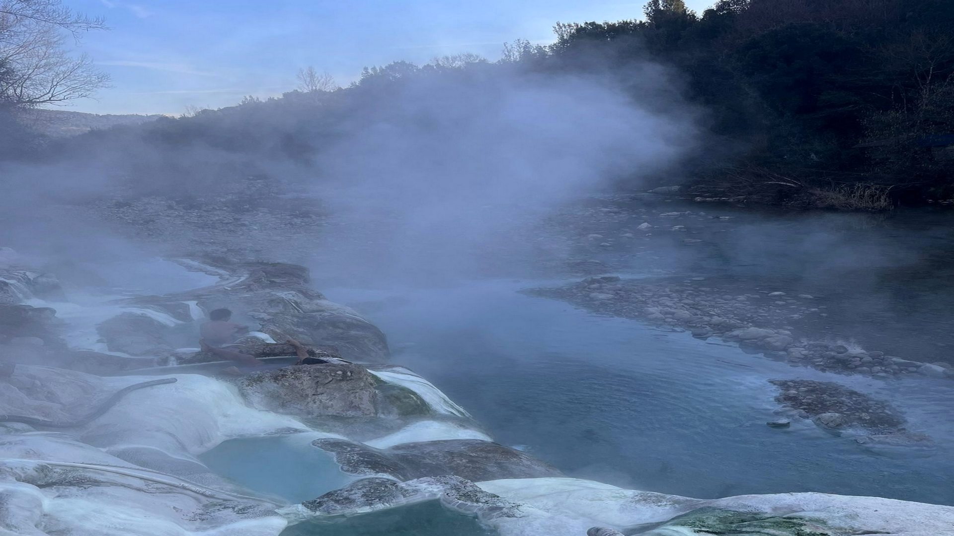 Petriolo baths, warm water and trekking