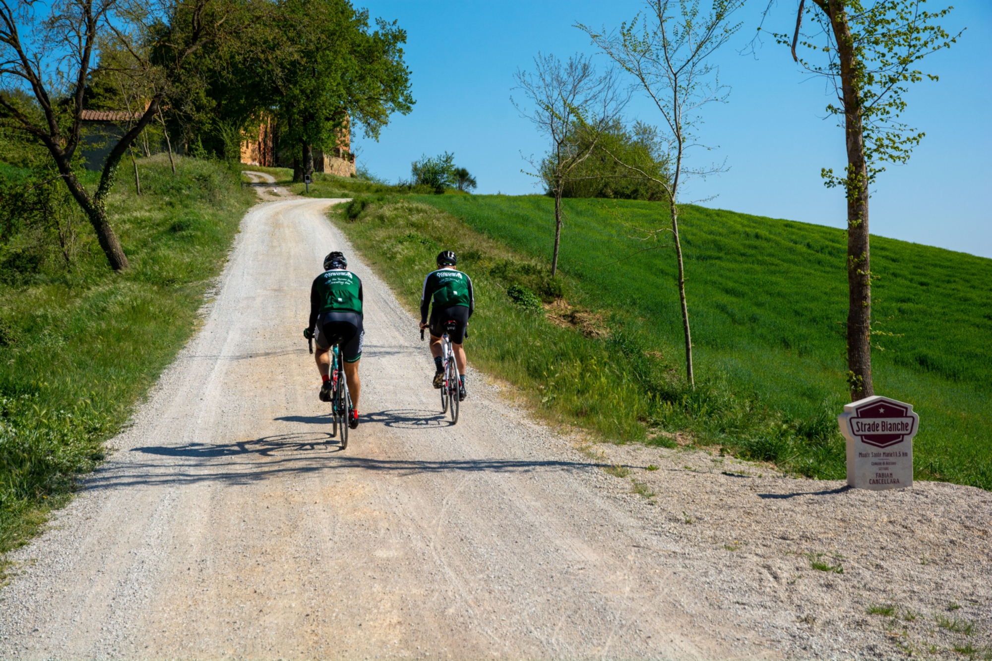 tuscany gravel bike tours