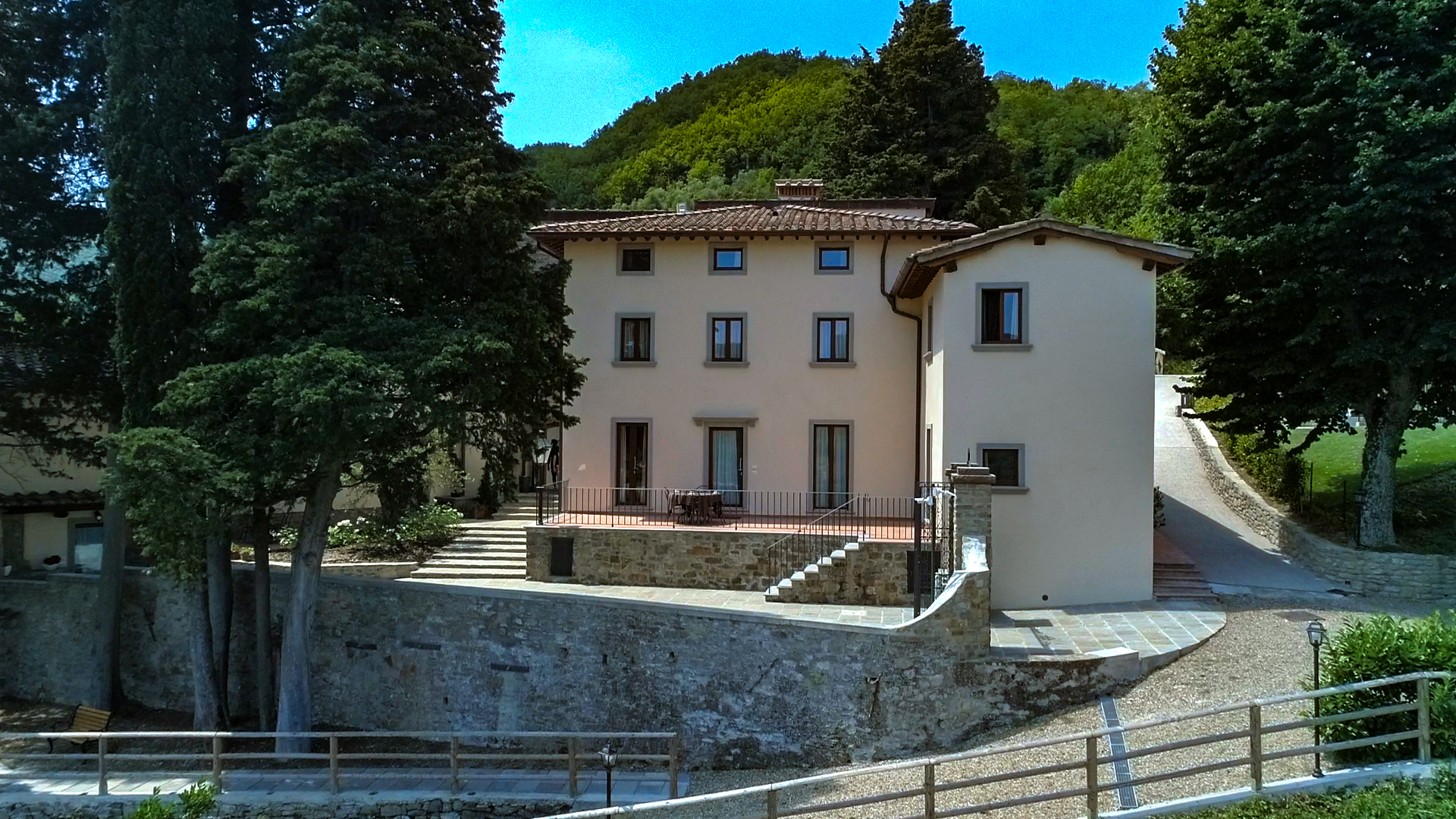 The Borgo di Villa Cellaia main house