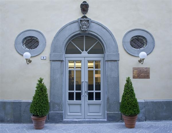 Hotel Patria in the historic center of Pistoia