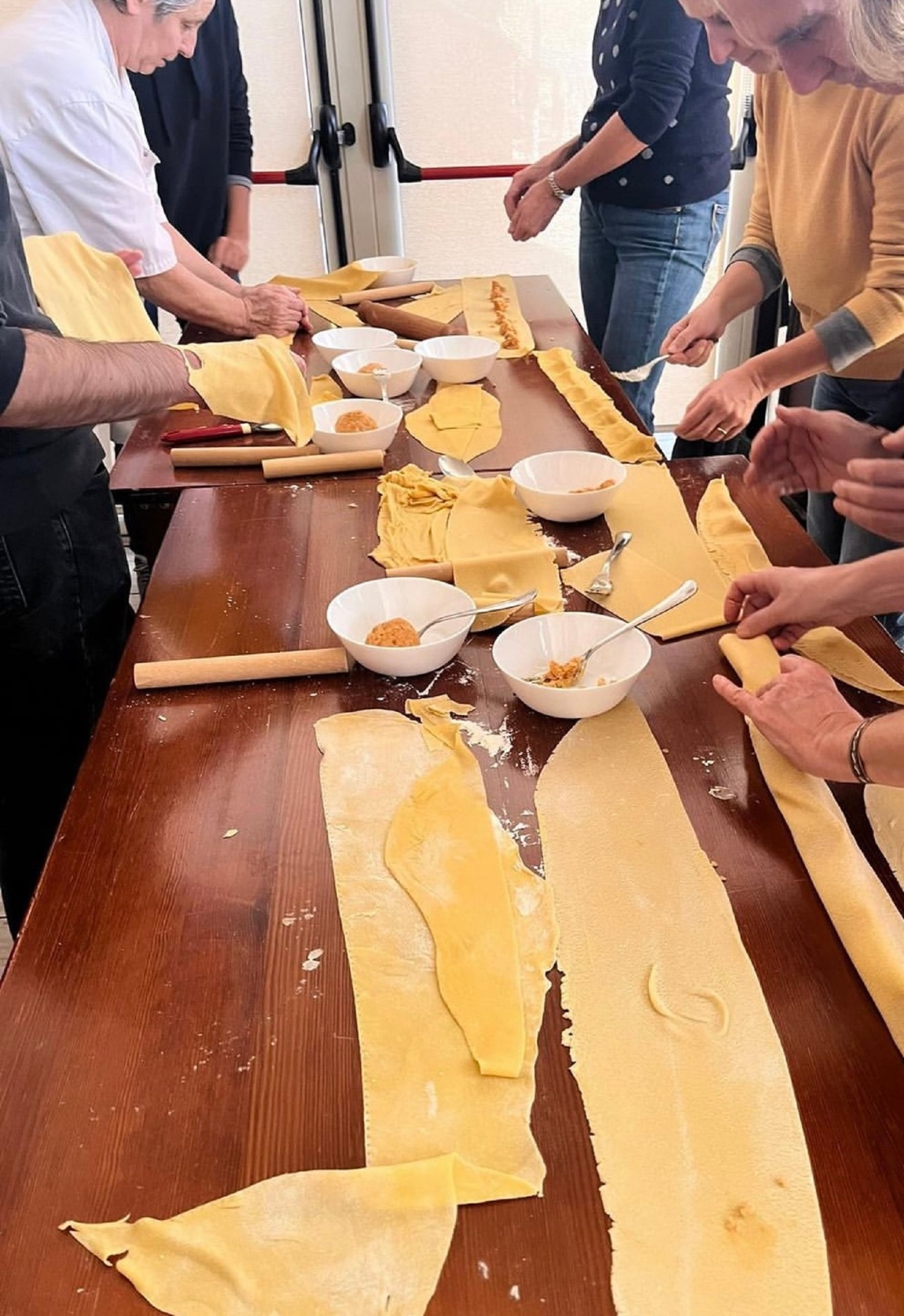 Un trekking verso la Pieve di S.Ippolito con laboratorio di pasta fresca