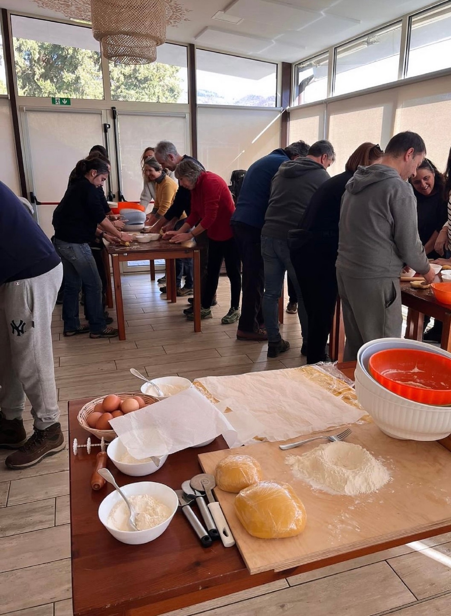 Un trekking verso la Pieve di S.Ippolito con laboratorio di pasta fresca