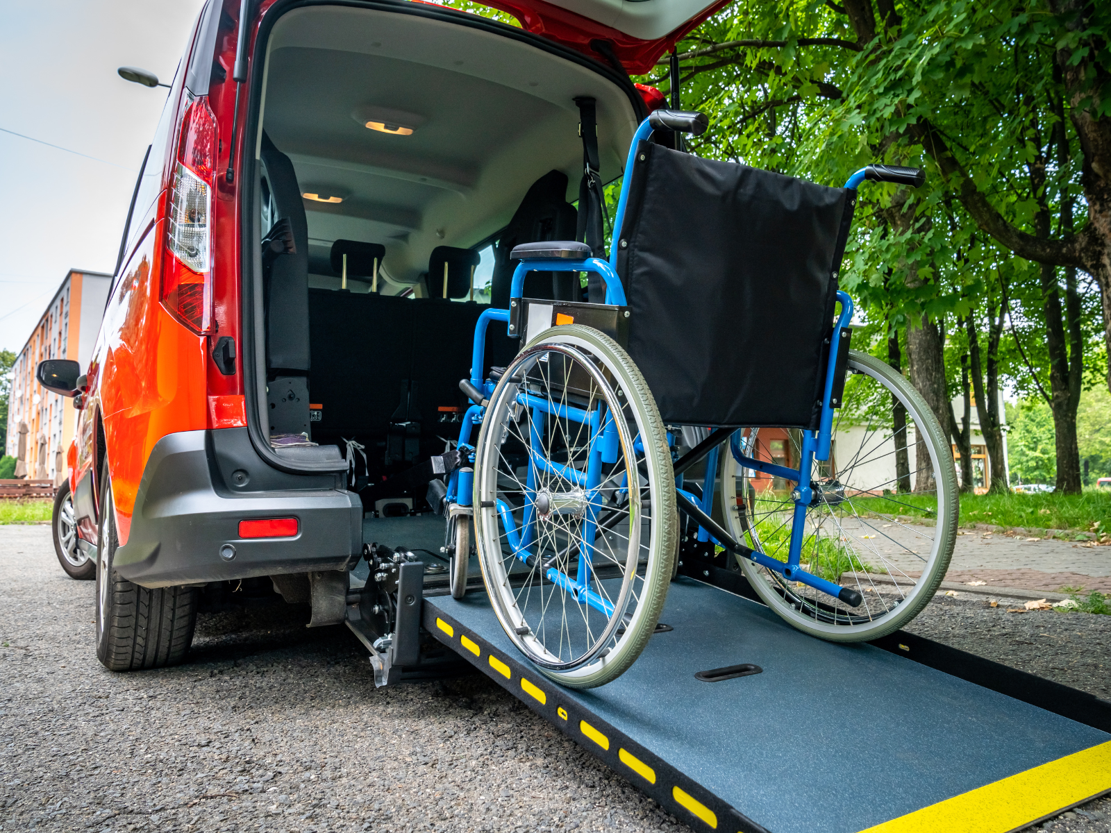 Van attrezzato per il trasporto di disabili