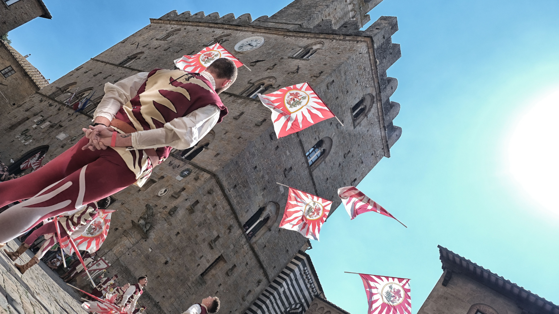 Flag-wavers in Volterra