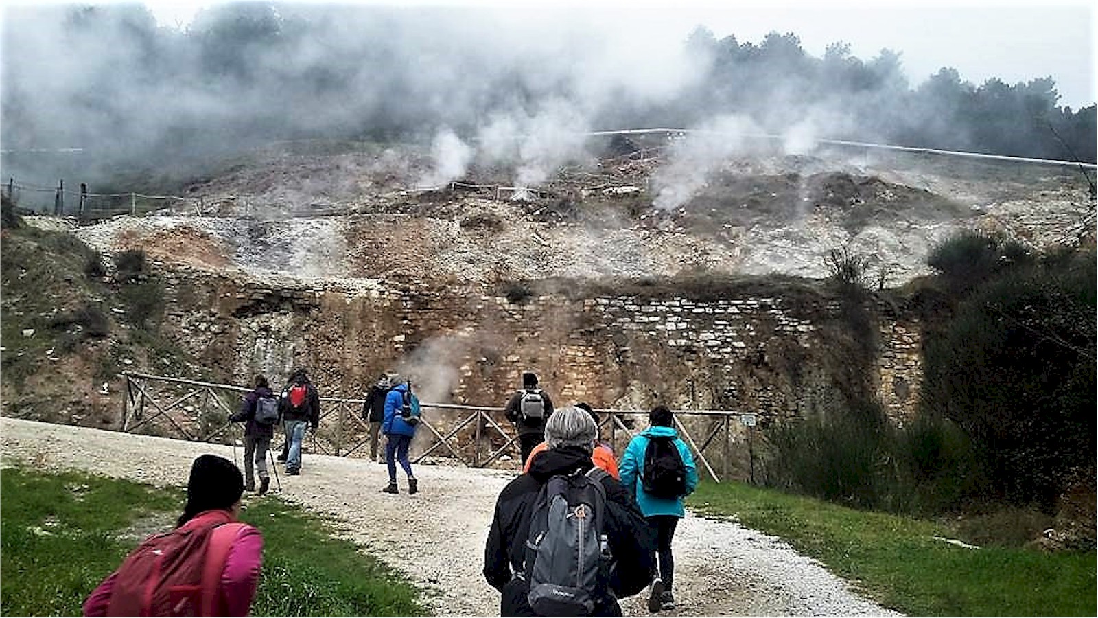 Trekking di 9 km nella zona geotermica di Monterotondo Marittimo