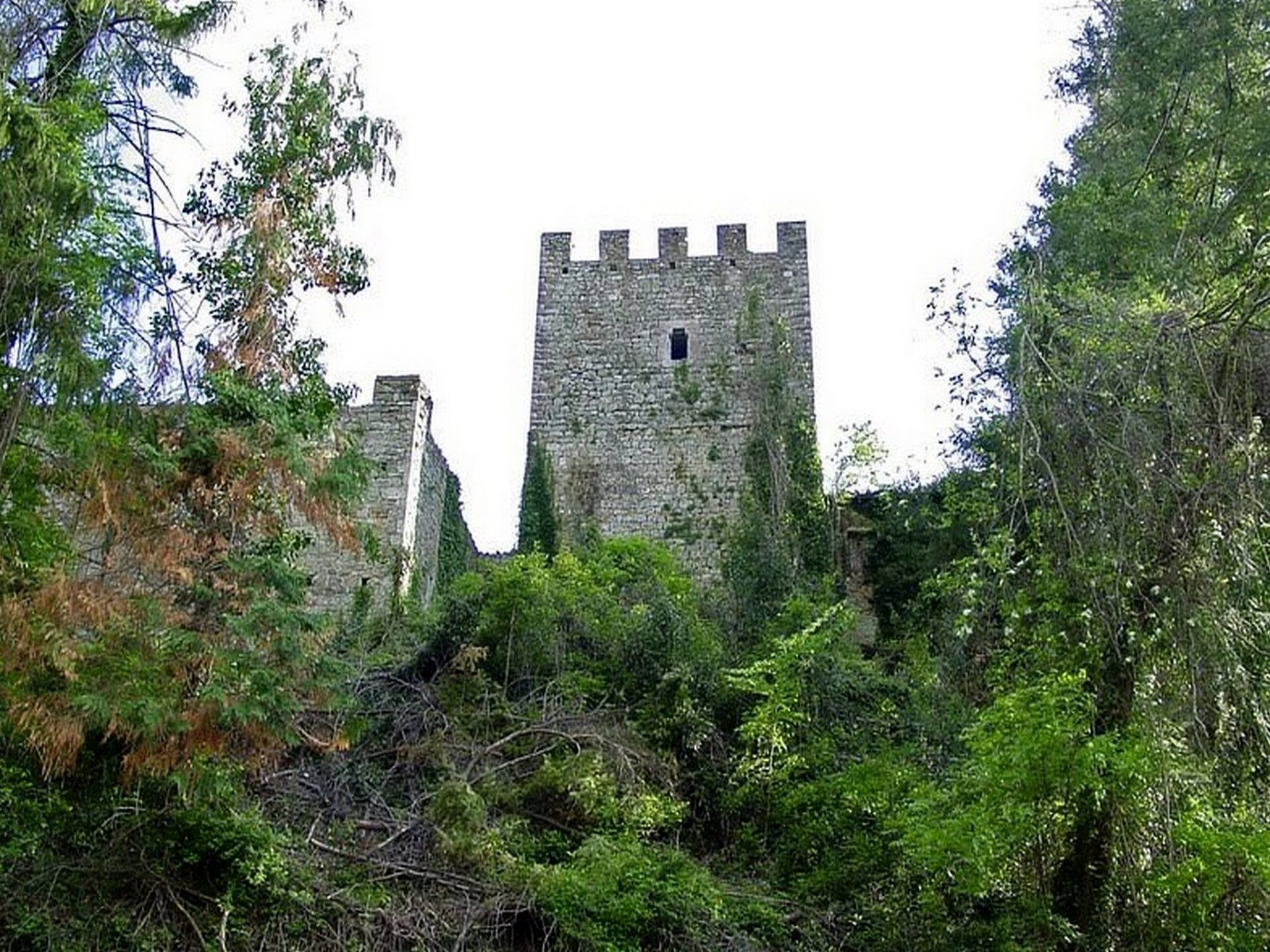 Fosini Castle and its magic