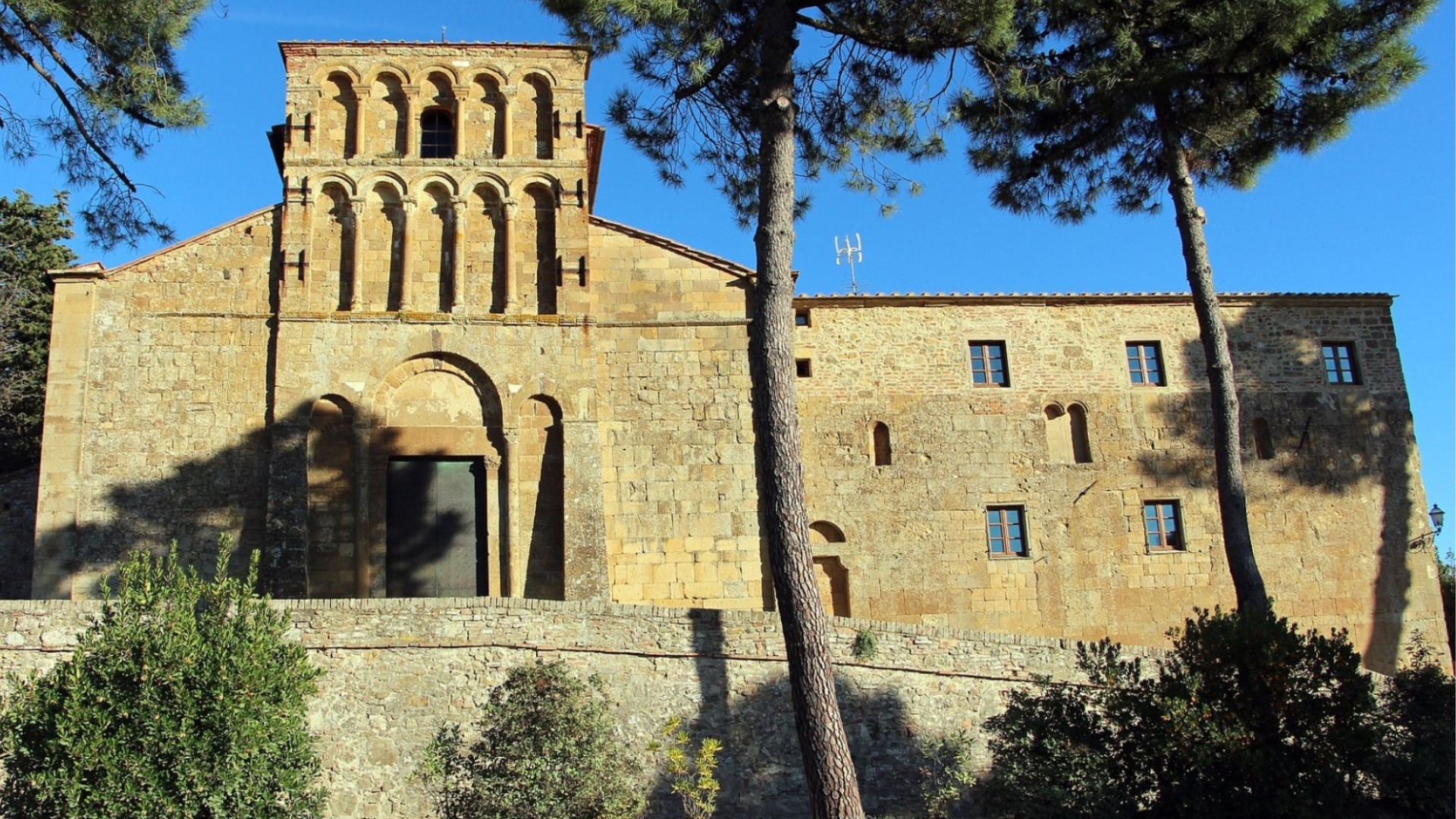 Pieve S. Maria a Chianni in Gambassi Terme