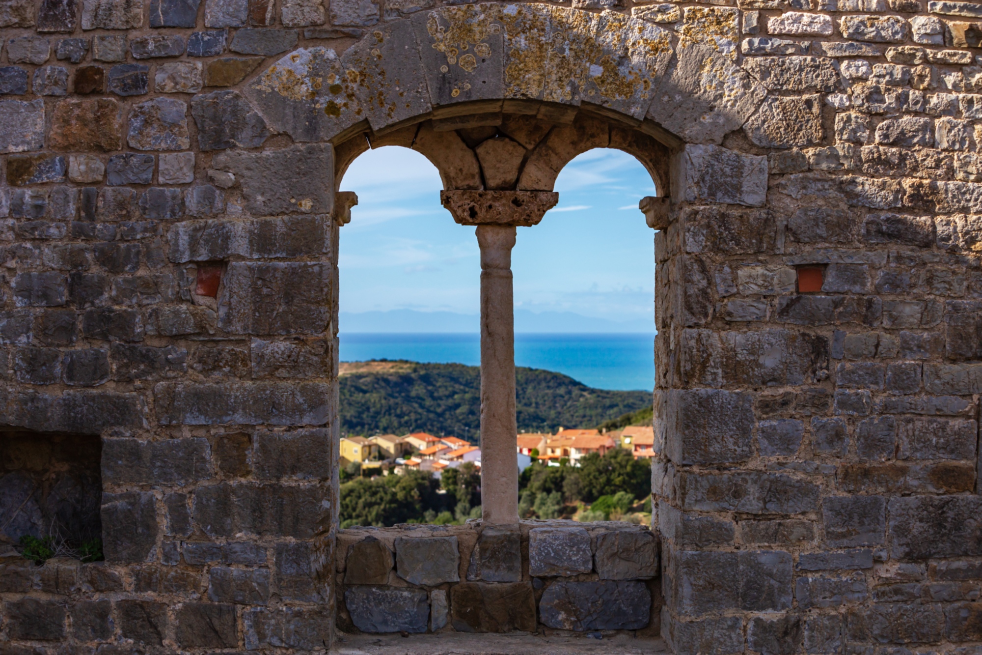 Vista sul mare, dalla Rocca di Campiglia Marittima