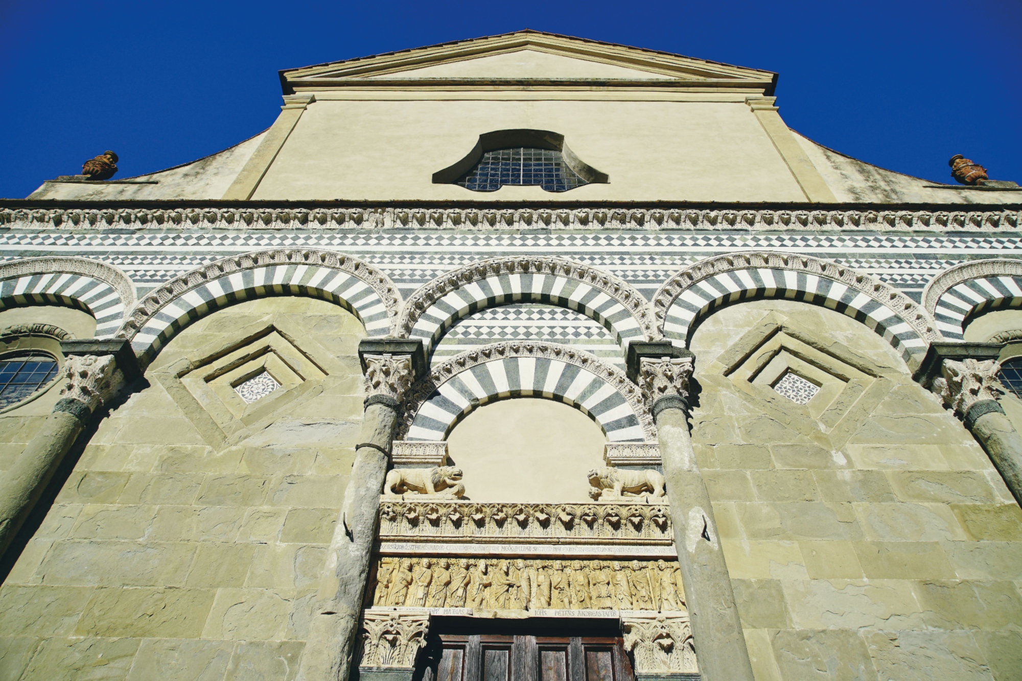 Facciata della Chiesa di San Bartolomeo in Pantano