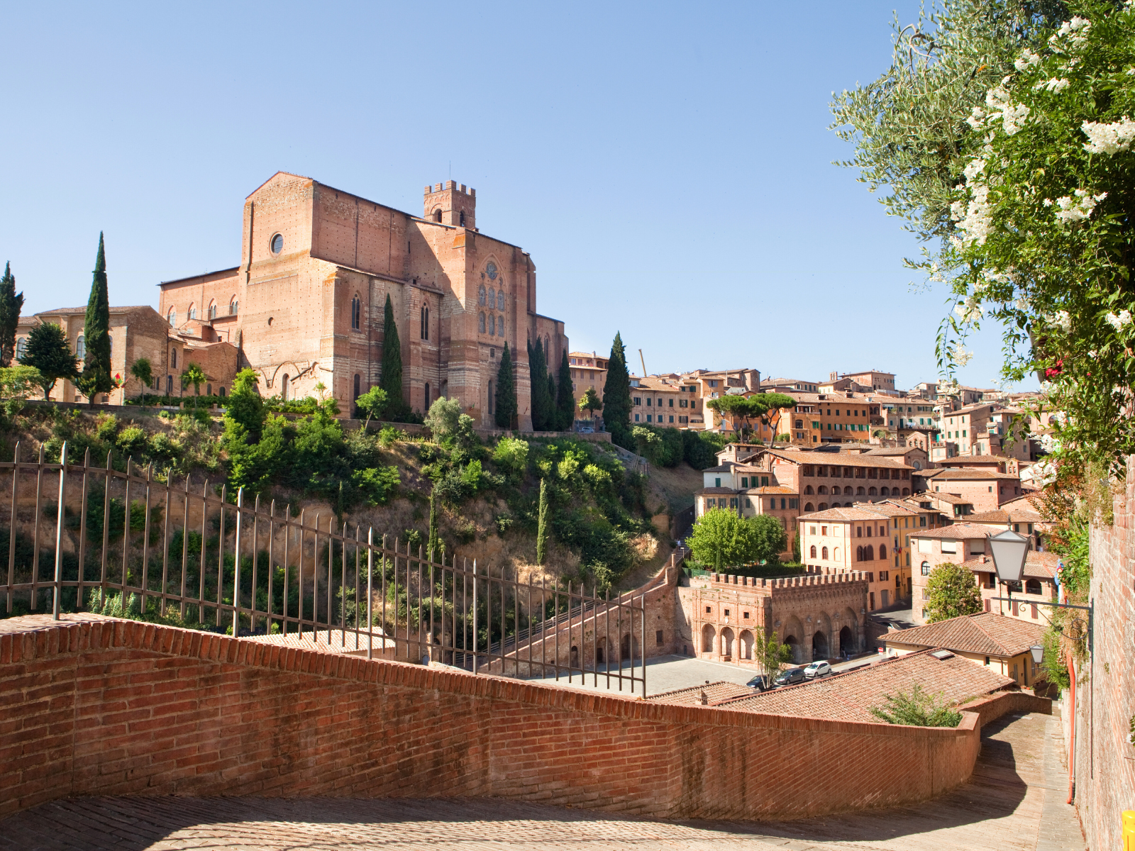 Visita guidata alla scoperta dei luoghi meno conosciuti di Siena