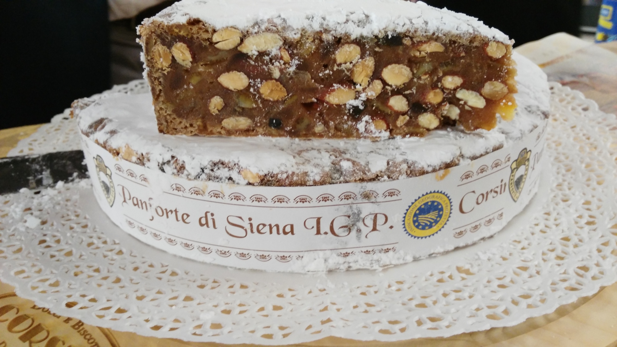 Panforte de Siena IGP, un pastel típico de Navidad