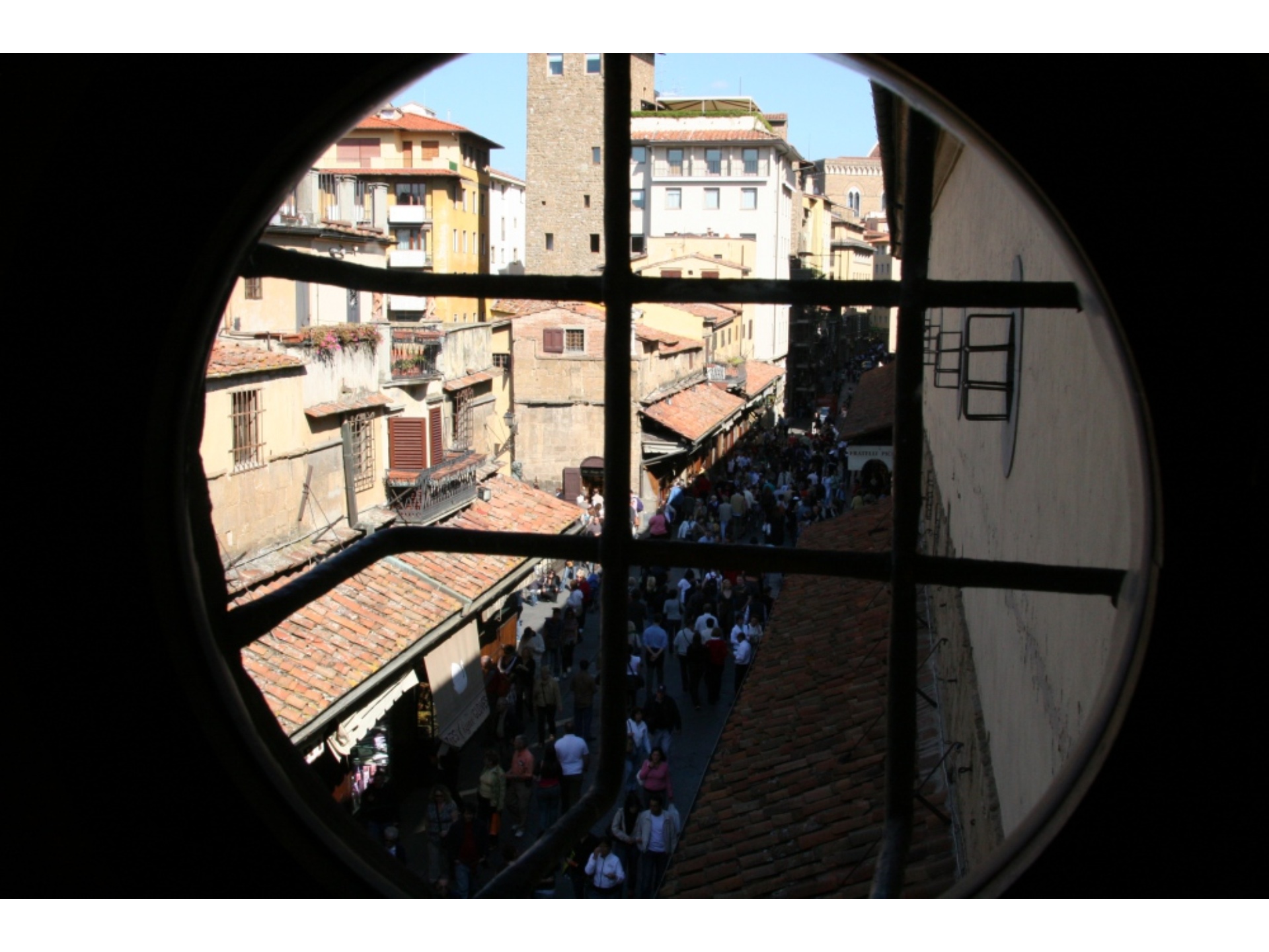 Blcik vom Vasarianischen Korridor auf Florenz