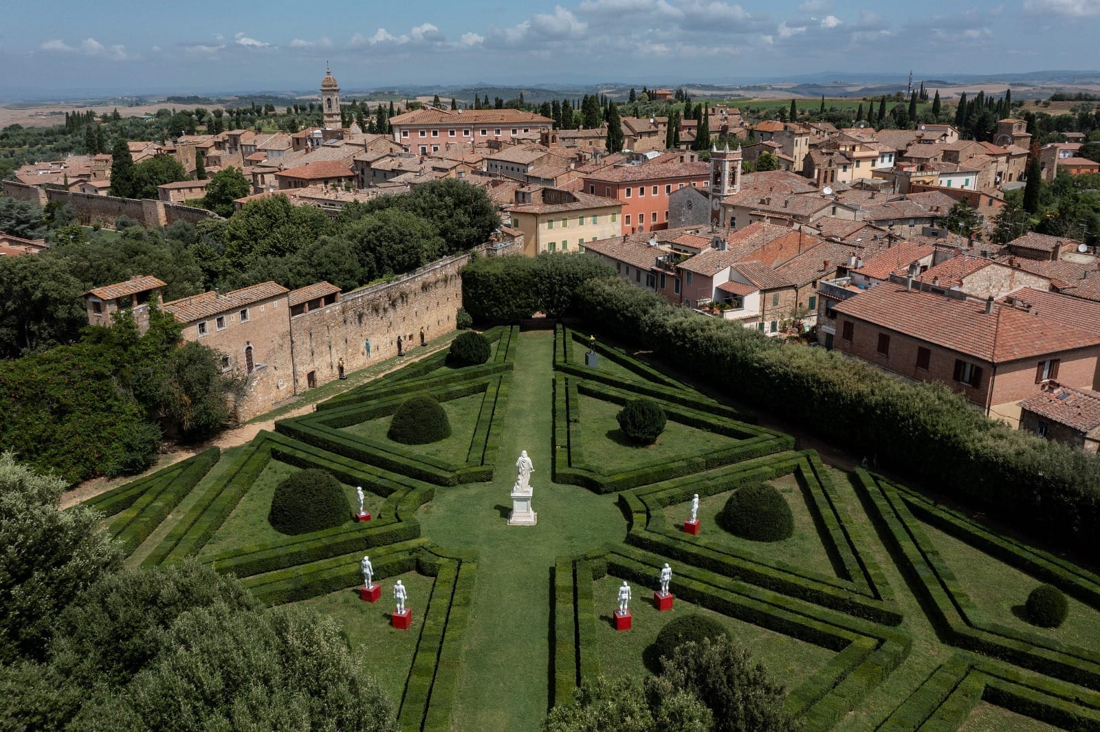 La rassegna "Forme nel Verde" a San Quirico d