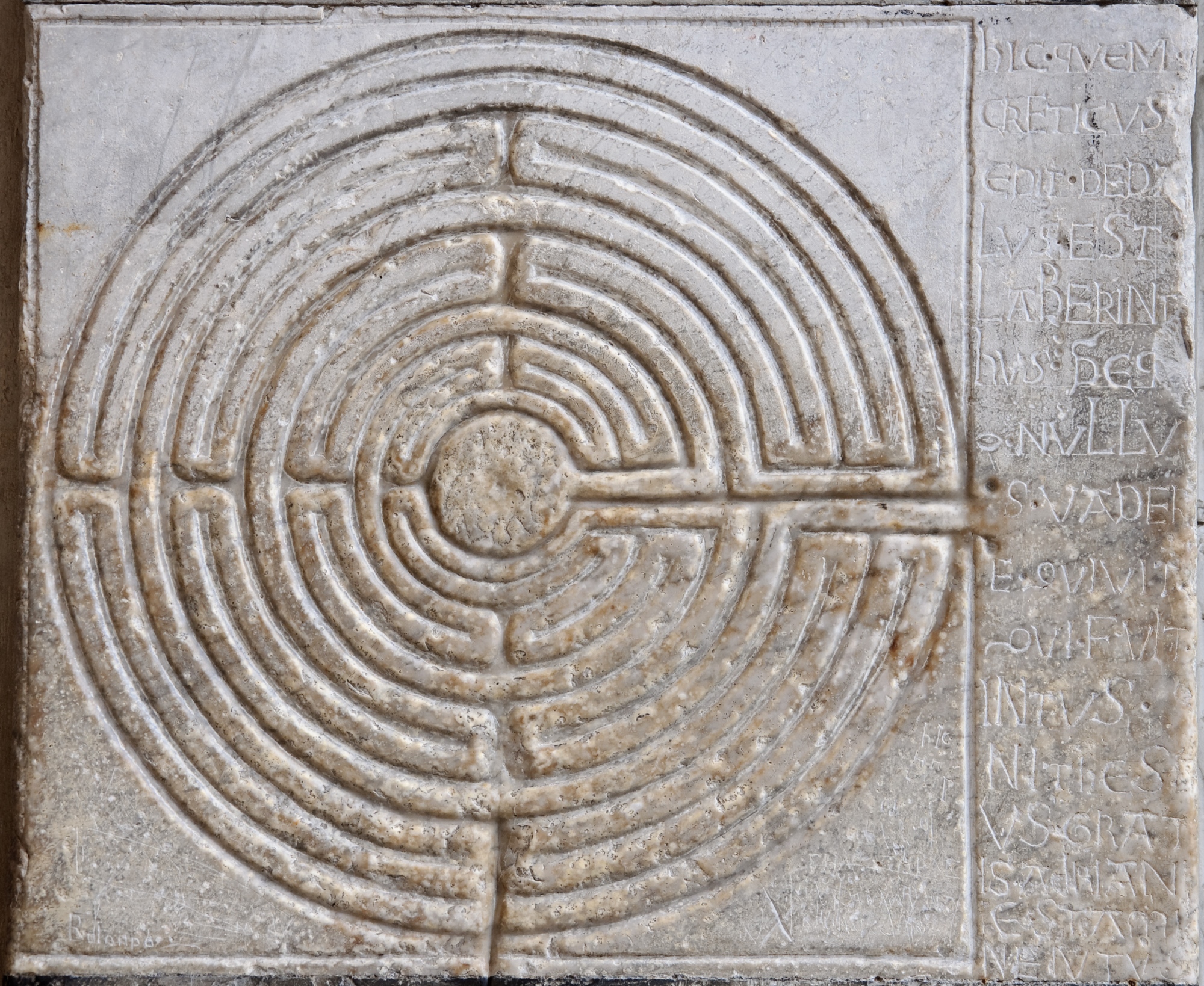 Das Labyrinth im Dom von Lucca