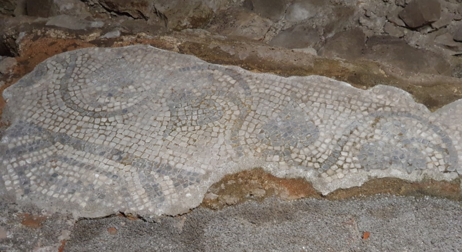 Mosaicos del Conjunto Arqueológico de la Iglesia de los Santos Giovanni y Reparata